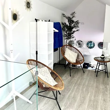 Luxury Penthouse - River Gallery Art - View&center וילה נובה דה גאיה