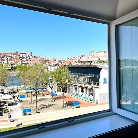 Luxury Penthouse - River Gallery Art - View&center דירה וילה נובה דה גאיה