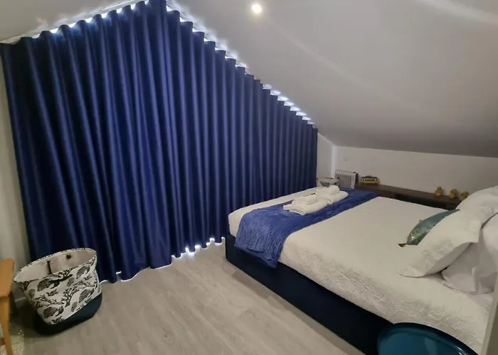 Lejlighed Luxury Penthouse - River Gallery Art - View&center *