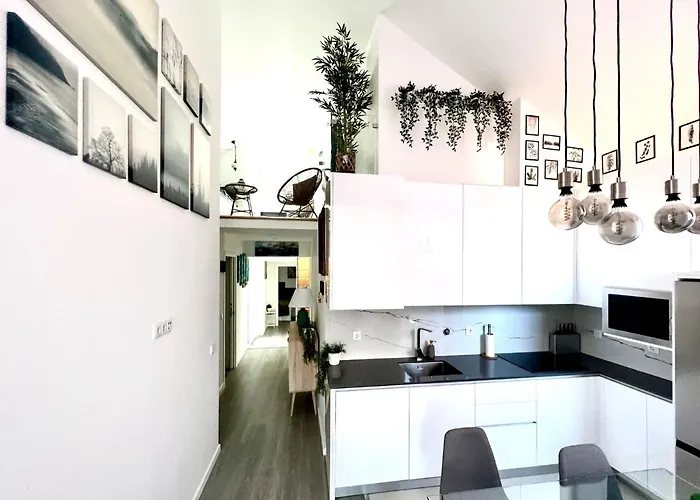 Lejlighed Luxury Penthouse - River Gallery Art - View&center