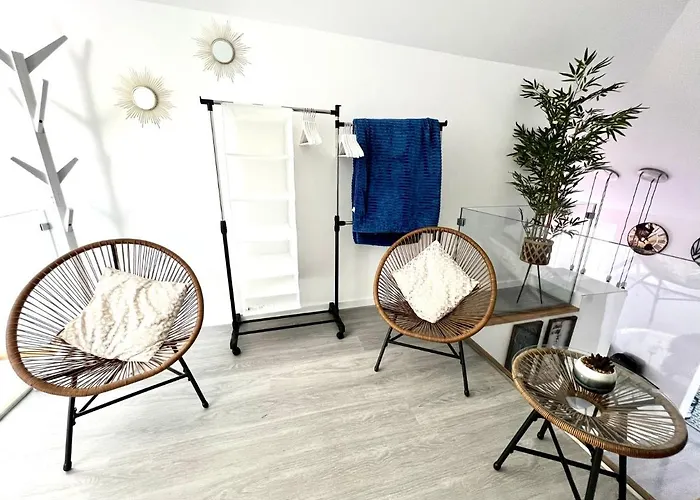 Lejlighed Luxury Penthouse - River Gallery Art - View&center *